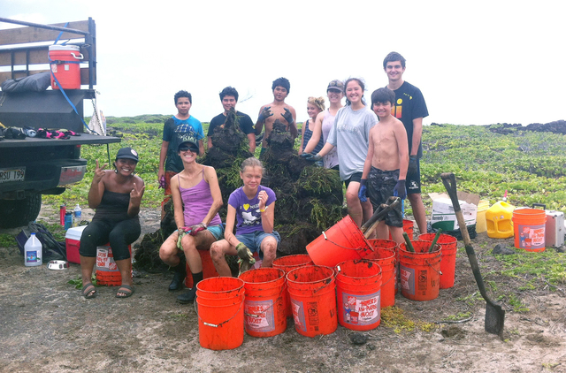 1734529_web1_ImiPono-camp.jpg
