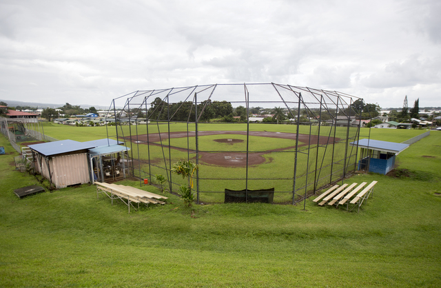 1770680_web1_Waiakea_Baseball_Field_and_Batting_Cage_1.jpg