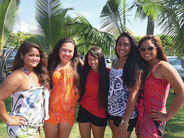 Canoe paddling: Kamehameha represents; Kai Opua wins again ahead of ...