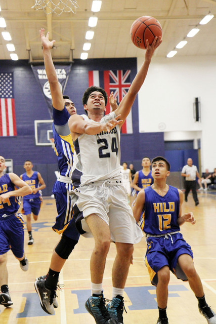 2802405_web1_Hilo-vs-waiakea-b-ball-04.jpg