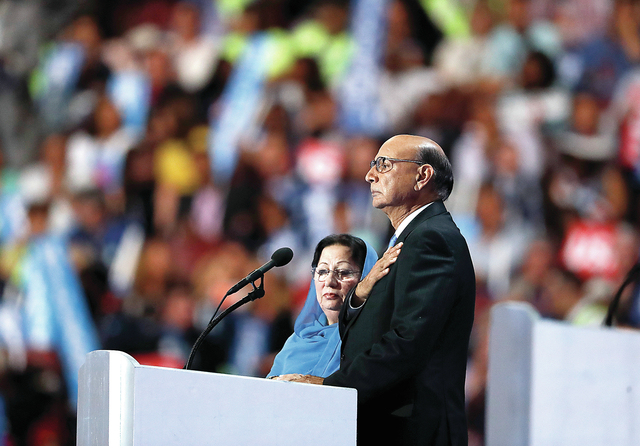 3917567_web1_DEM-2016-Convention_Roge.jpg
