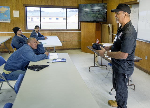 4814402_web1_HCC_Class_at_Kulani_Correctional_Facility_1.jpg