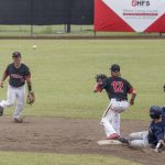 5271025_web1_UHHilo_Baseball_1.jpg