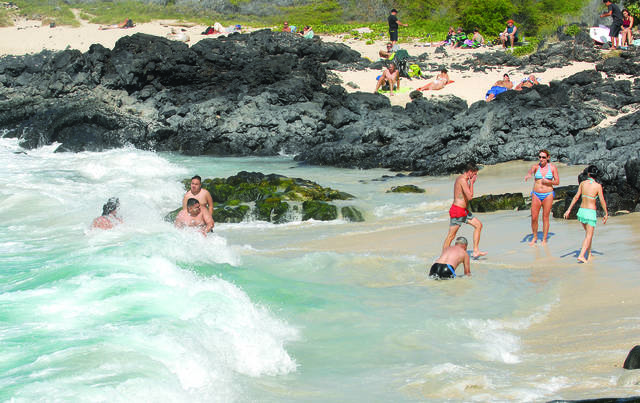 Kua Bay lifeguard measures remain alive - Hawaii Tribune-Herald