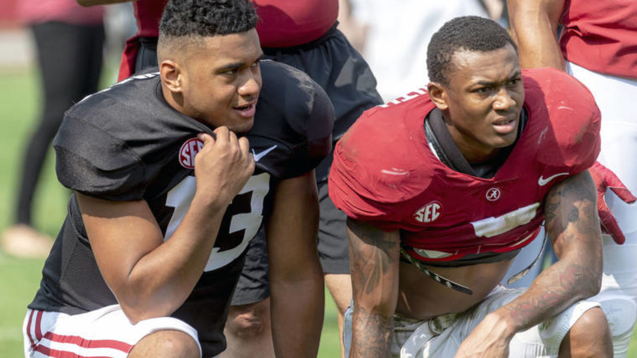 Tua, DeVonta Smith together again? Dolphins could make it happen - Hawaii  Tribune-Herald