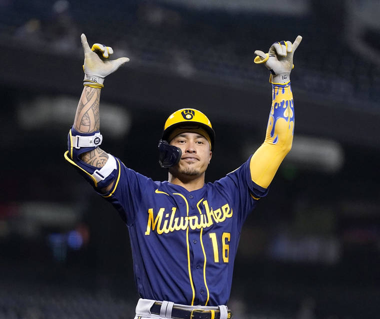 Kolten Wong relishes Milwaukee's 'next-guy-up mentality' - Hawaii  Tribune-Herald