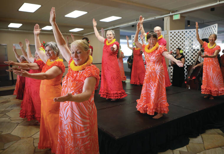 Halau exhibition at Hilo Hawaiian – Hawaii Tribune-Herald