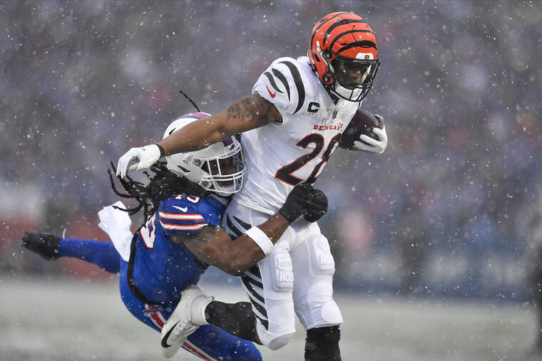 Bengals return to AFC championship with 27-10 rout of Bills - Hawaii  Tribune-Herald