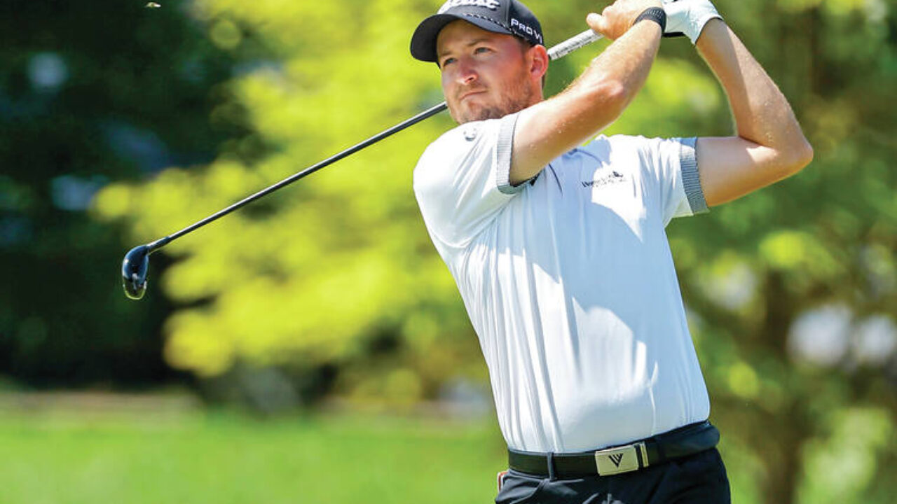 Lee Hodges gets his 1st PGA tour victory with a wire-to-wire win at the 3M Open, by 7 strokes photo
