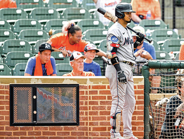 A look at the MLB Turn Back the Clock uniforms of 2016