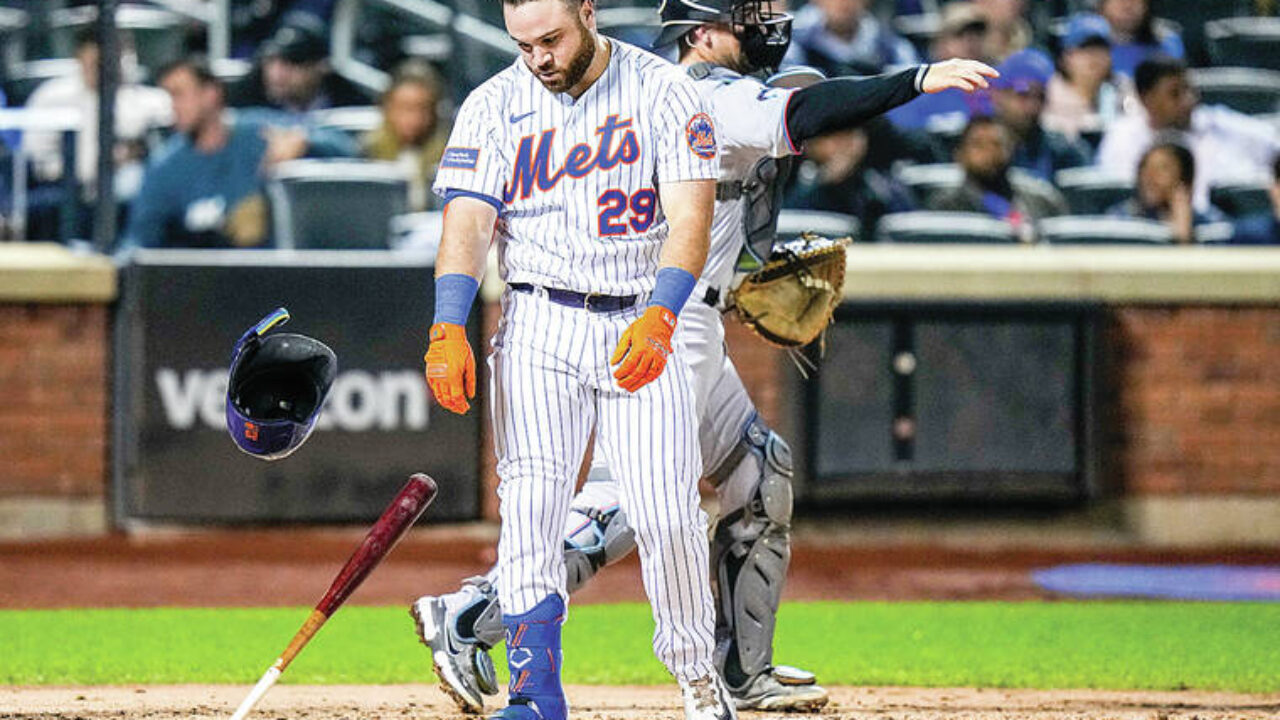 Mets and Yankees wrap up nightmare New York seasons and head into