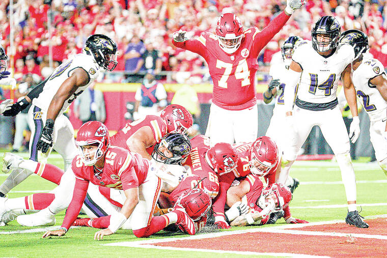 Chiefs hold off Ravens (by a toe) in thrilling season opener Hawaii